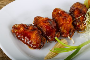 Teriyaki tavuk kanadı