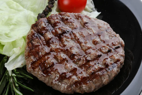 Gegrilltes Burger-Schnitzel — Stockfoto