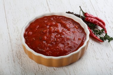 Lezzetli Bolognese sos