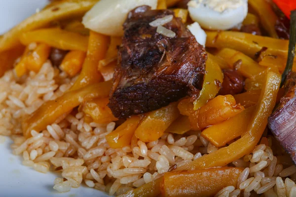 Delicioso arroz con carne de res —  Fotos de Stock