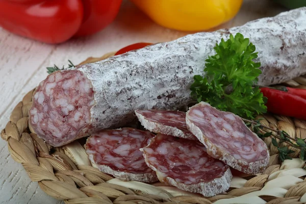 Salsicha de salame saboroso — Fotografia de Stock