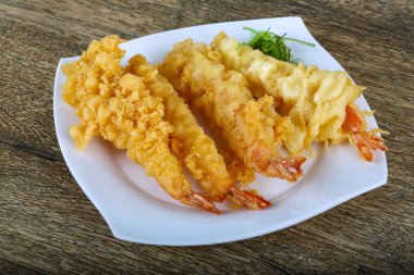 Lezzetli karides tempura