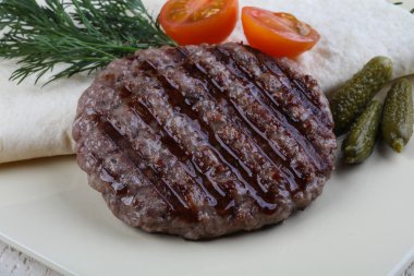 Izgara hamburger pirzola