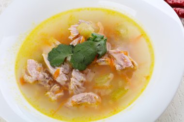 Diyet tavuk çorbası