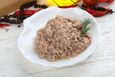 Konserve ton balığı et