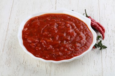 Lezzetli Bolognese sos