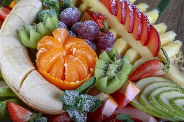 taze meyve salatası mix