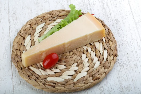 Delicioso queijo parmesão — Fotografia de Stock