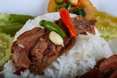 Pirinç lezzetli domuz eti