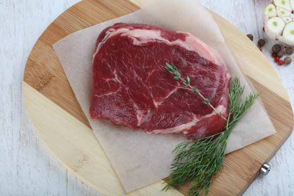 Syrové ribeye steak — Stock fotografie