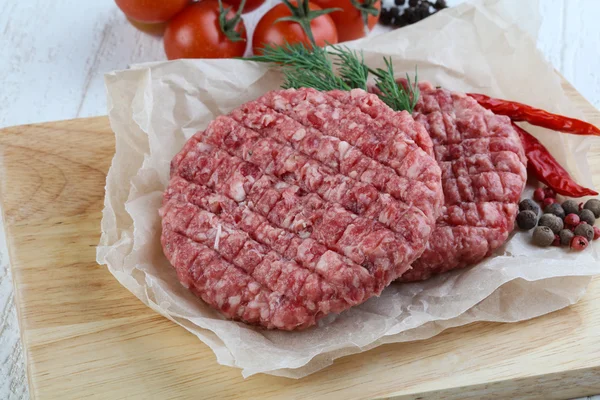 Ruwe Hamburger kotelet — Stockfoto