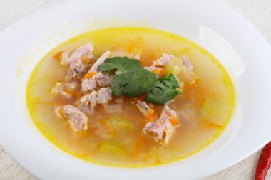 Diyet tavuk çorbası