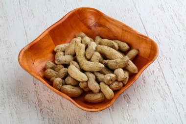 Kabın içinde olgunlaşmış fıstık