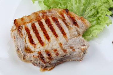 ızgara domuz biftek