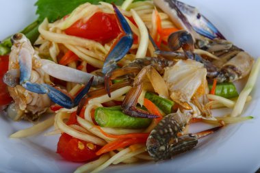 Tay baharat Yengeç Salatası