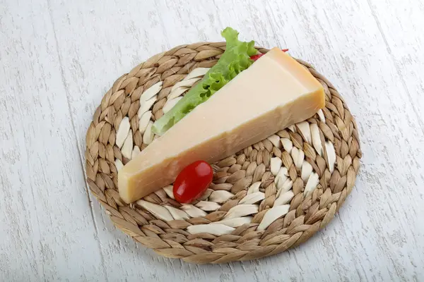 Delicioso queijo parmesão — Fotografia de Stock