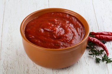 Bolognese sos yemek pişirmek için hazır