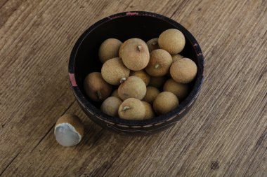 tropikal meyve longan