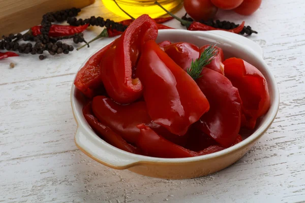 Eingelegte rote Paprika — Stockfoto