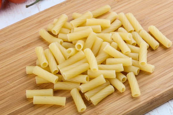 อิตาเลียนดิบ rigatoni — ภาพถ่ายสต็อก