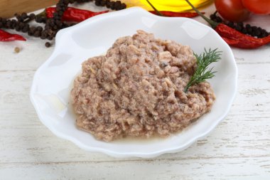 Konserve ton balığı et