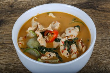 Hint kırmızı köri