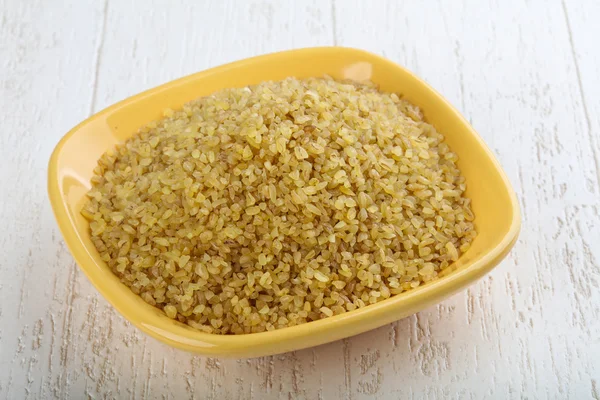 Bulgur crudo listo para cocinar — Foto de Stock