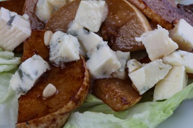 Armut ile lezzetli Gorgonzola