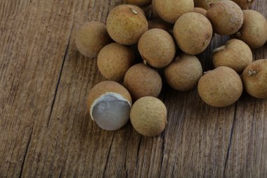 tropikal meyve longan 