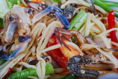 Tay baharat Yengeç Salatası