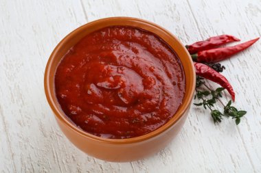 Bolognese sos yemek pişirmek için hazır