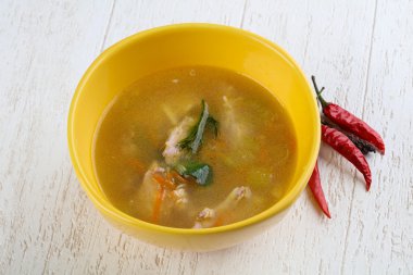 Diyet tavuk çorbası