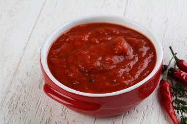 Bolognese sos yemek pişirmek için hazır