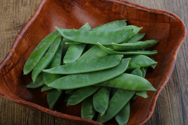 Gröna ärtor pods — Stockfoto