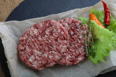 Ham burger pirzola