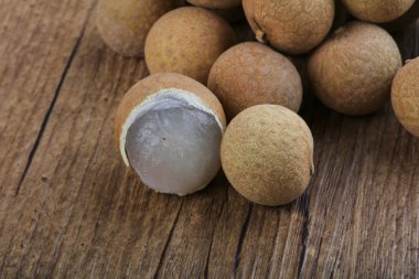 tropikal meyve longan