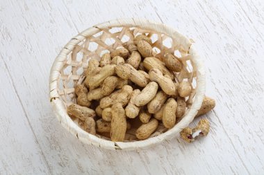 Kabın içinde olgunlaşmış fıstık