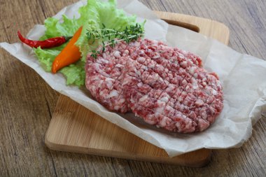 Ham burger pirzola