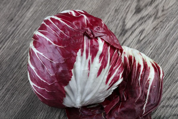 Friss vörös cikória saláta — Stock Fotó