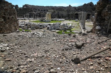 Türkiye'de yan Harabeleri