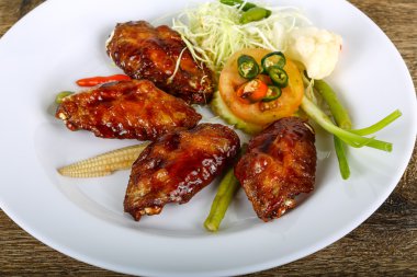 Teriyaki tavuk kanadı