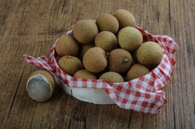 tropikal meyve longan