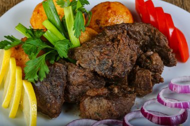 Sıcak ızgara karaciğer