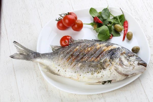 Peixe Dorado grelhado — Fotografia de Stock