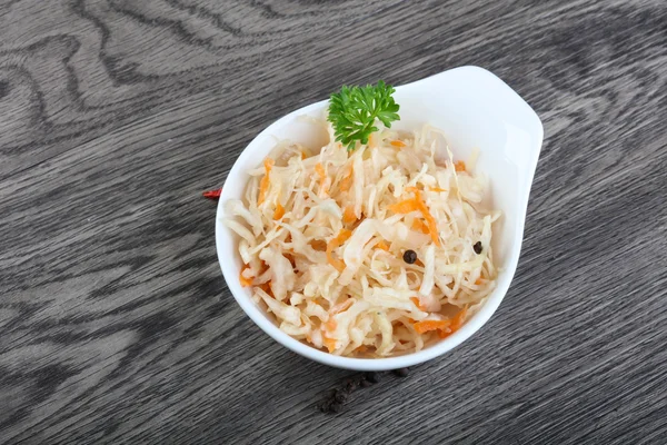 Mayalanmış lahana lahana turşusu