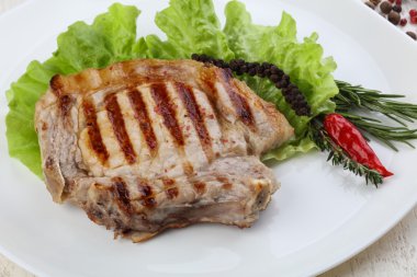 ızgara domuz biftek