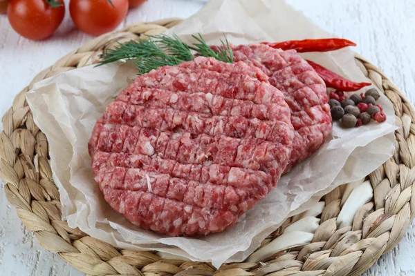 Rauwe Hamburger schnitzels — Stockfoto