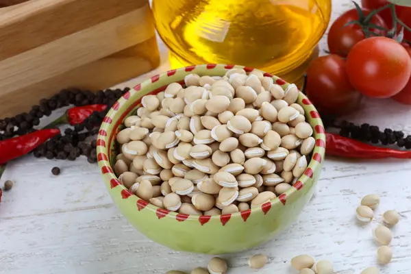 Dry white beans