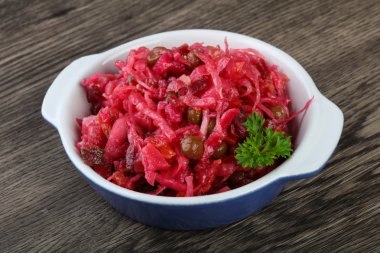 Viniagrette Rus salatası