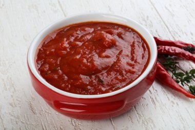 Lezzetli Bolognese sos